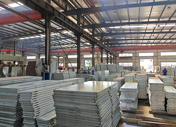 廠房實景（半成品）